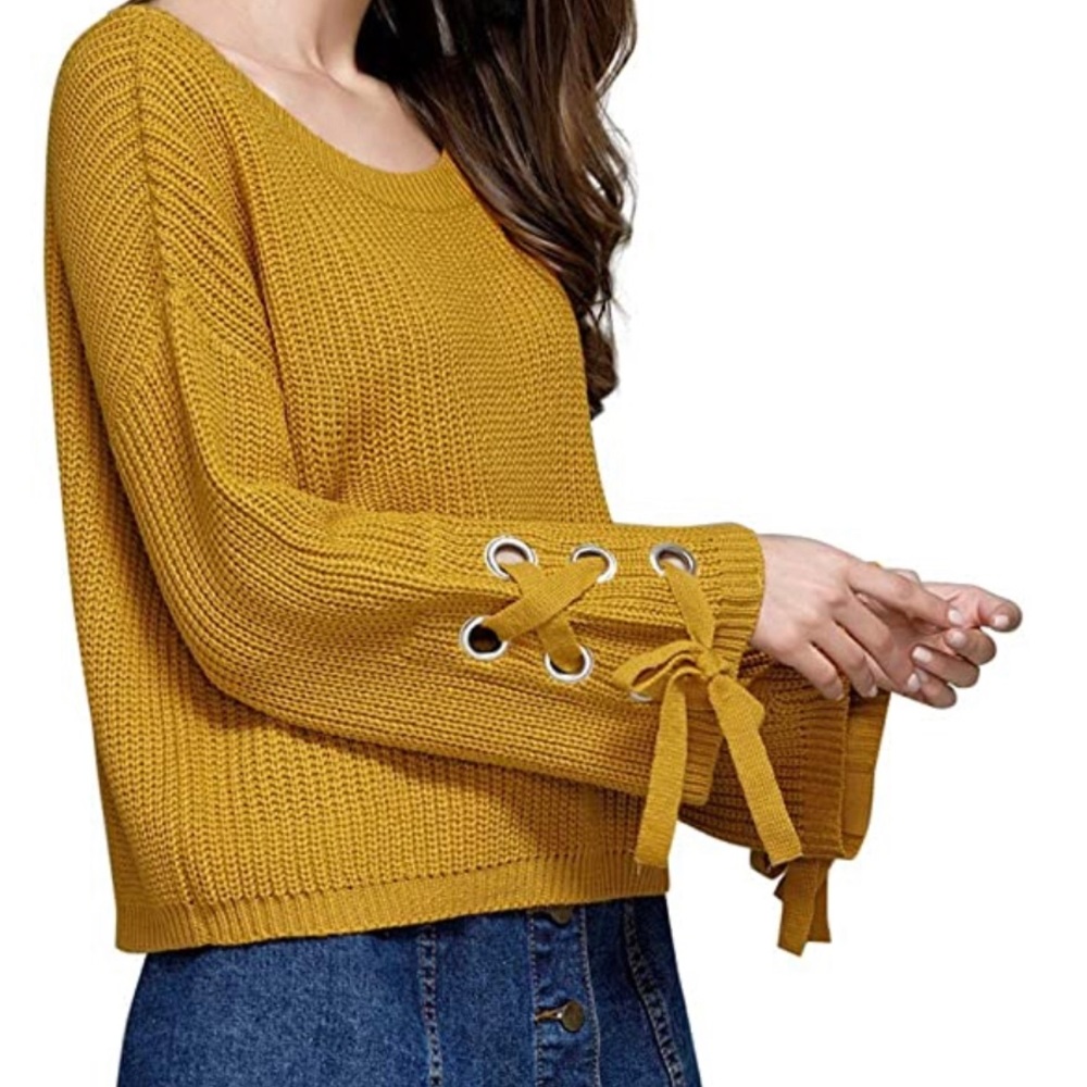 Sweater - Picture 1 of 2